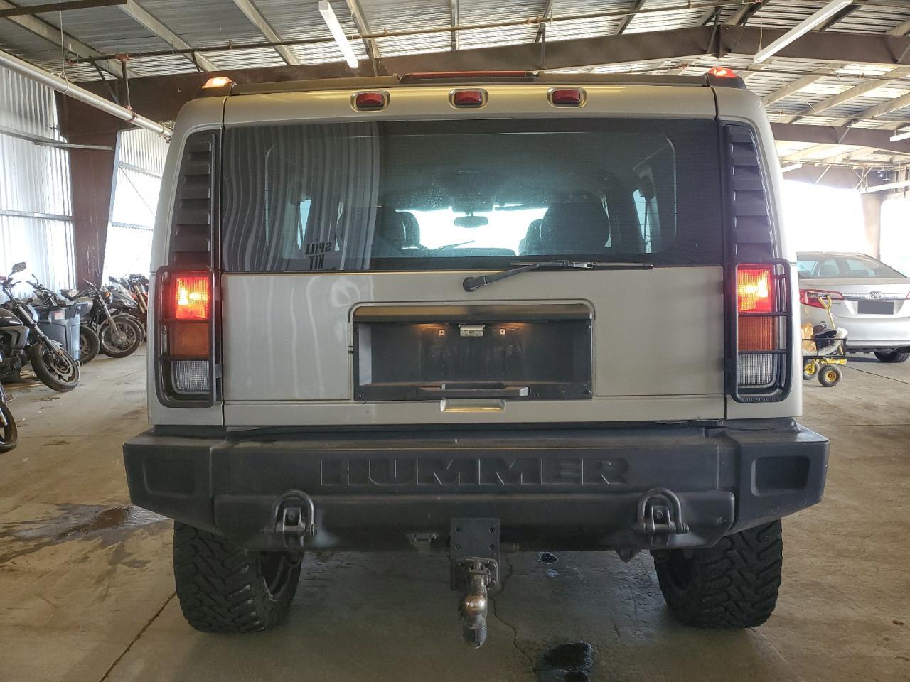 2003 Hummer H2 VIN: 5GRGN23U33H105260 Lot: 61028925