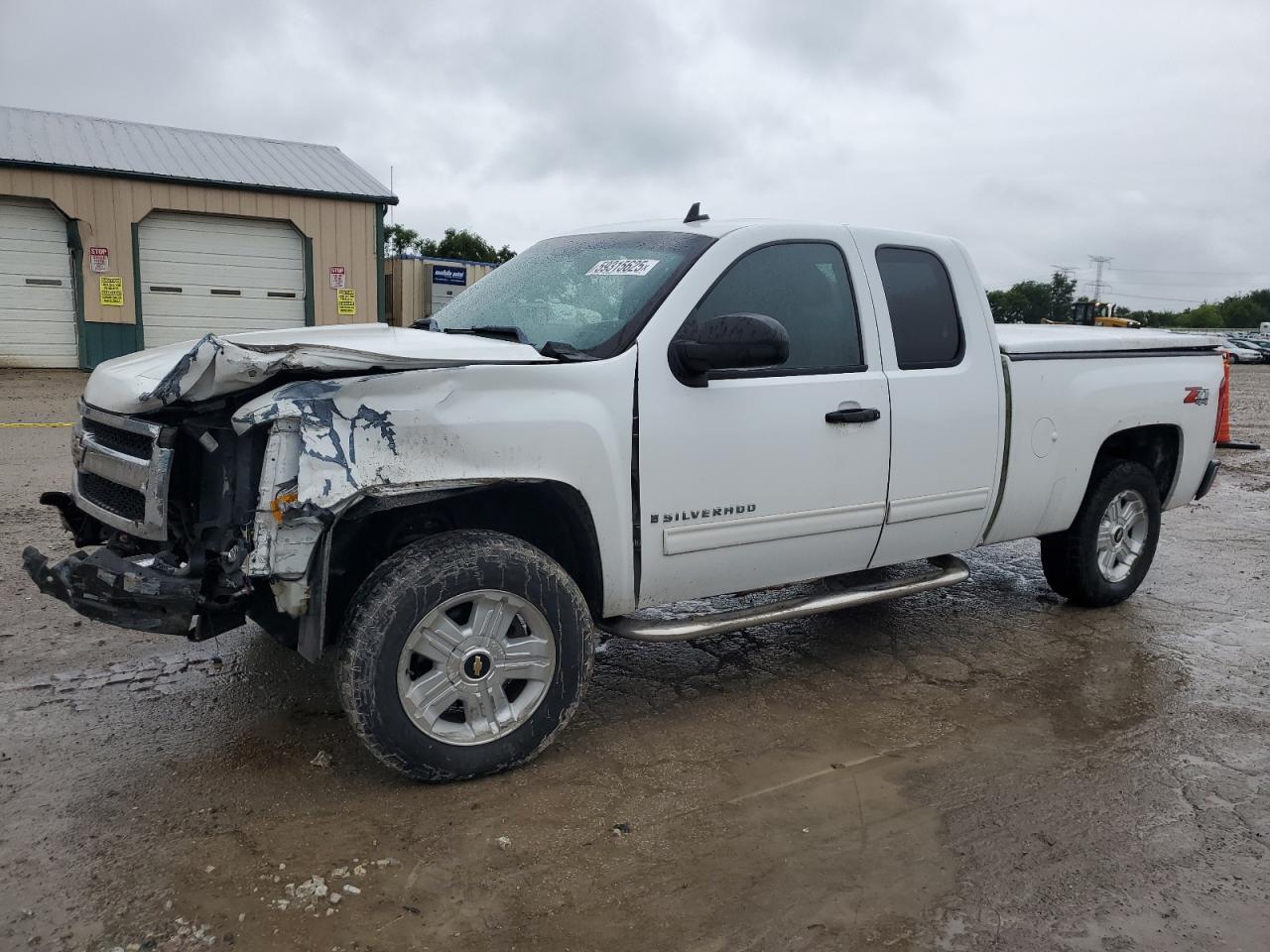 2009 Chevrolet Silverado K1500 Lt for Sale in Pekin, IL - Front End
