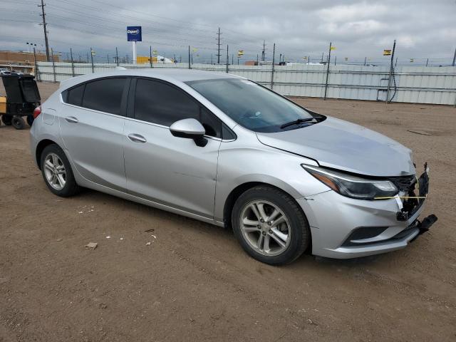  CHEVROLET CRUZE 2018 Серебристый