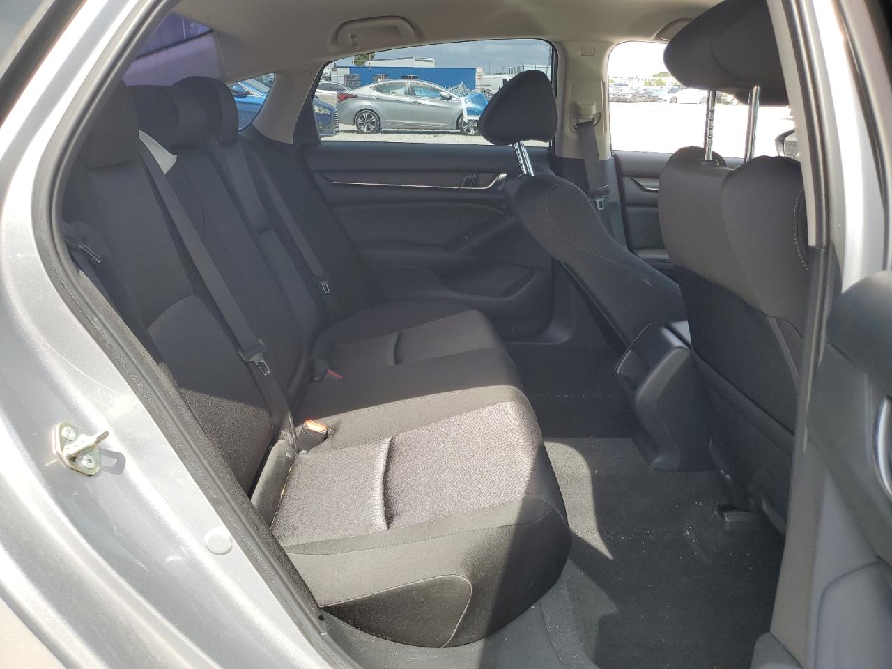 HONDA ACCORD 2020 VIN 1HGCV1F10LA043127 фото 10