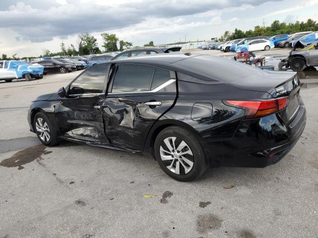  NISSAN ALTIMA 2019 Czarny
