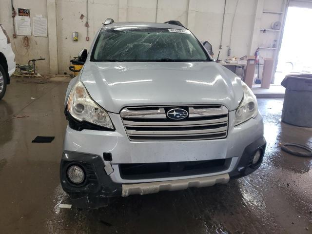  SUBARU OUTBACK 2014 Srebrny