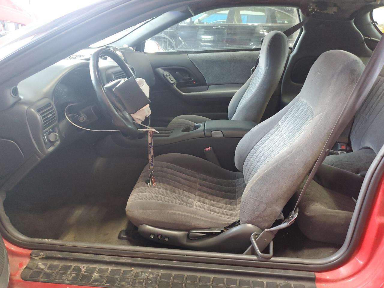 1997 Chevrolet Camaro Base VIN: 2G1FP22KXV2119933 Lot: 62452305