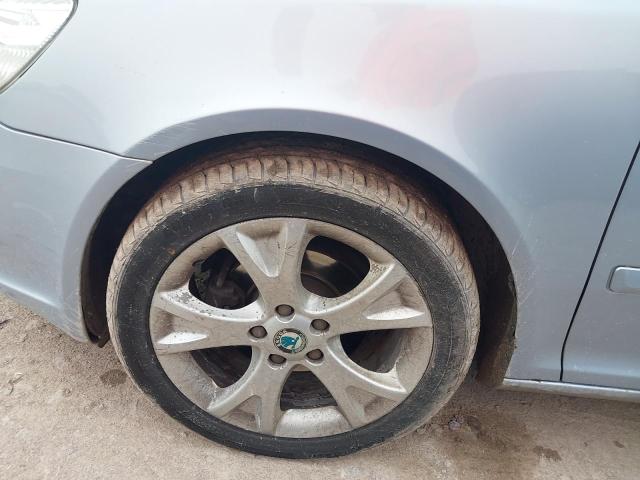 2011 SKODA OCTAVIA SE