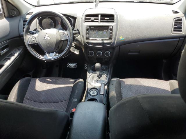  MITSUBISHI OUTLANDER 2017 Silver