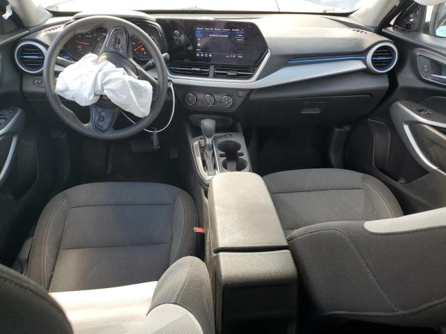  CHEVROLET TRAX 2024 Srebrny