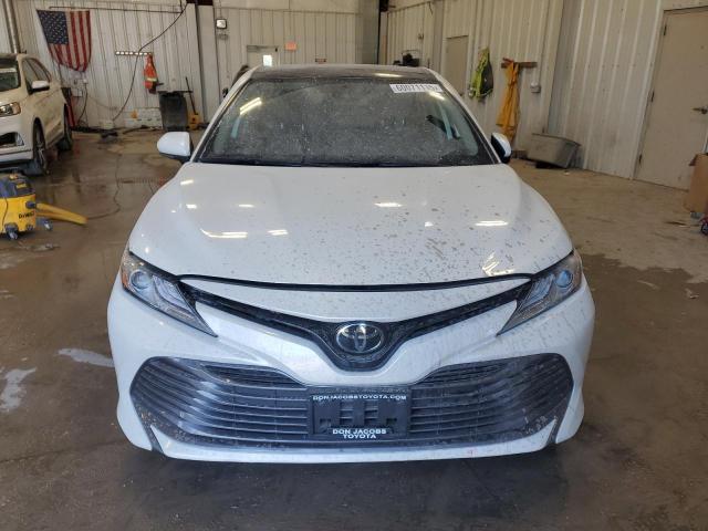  TOYOTA CAMRY 2020 Biały