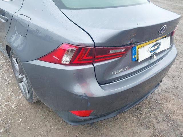 2016 LEXUS IS 300H SP