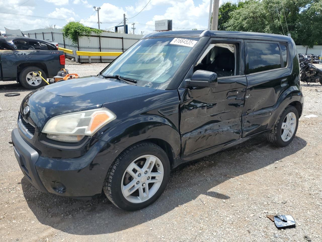 KNDJT2A20A7094977 KIA SOUL Photo 1