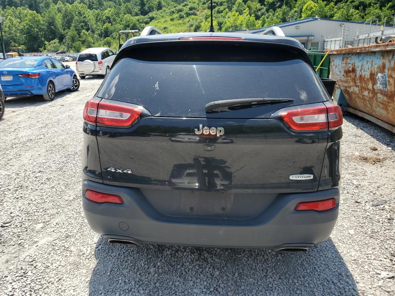 2015 Jeep Cherokee Latitude VIN: 1C4PJMCSXFW593484 Lot: 62100085
