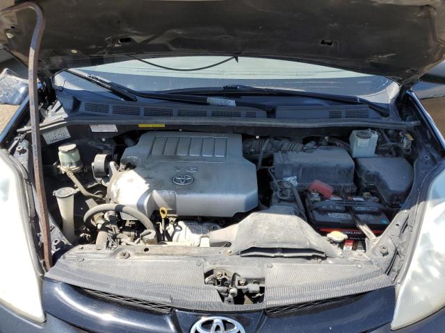 2009 TOYOTA SIENNA CE  