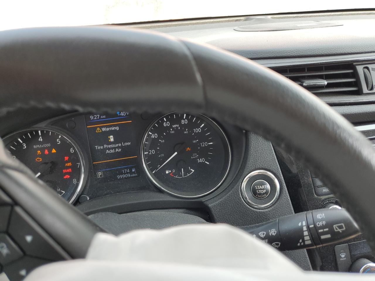 5N1AT2MV6JC752584 NISSAN ROGUE 2018