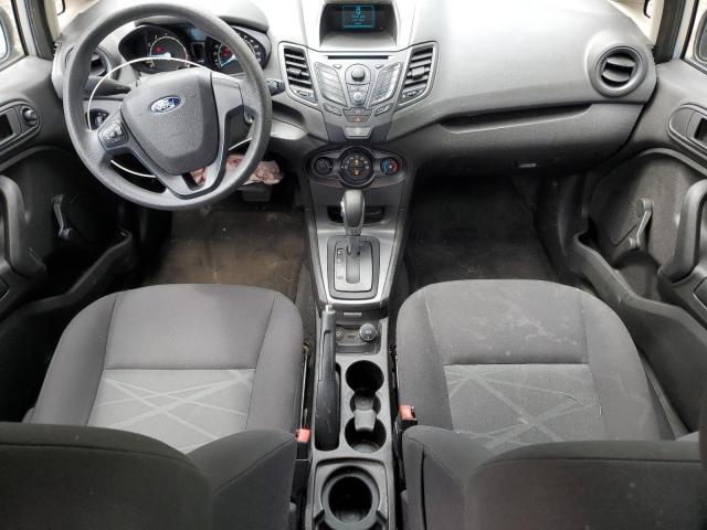  FORD FIESTA 2015 Silver