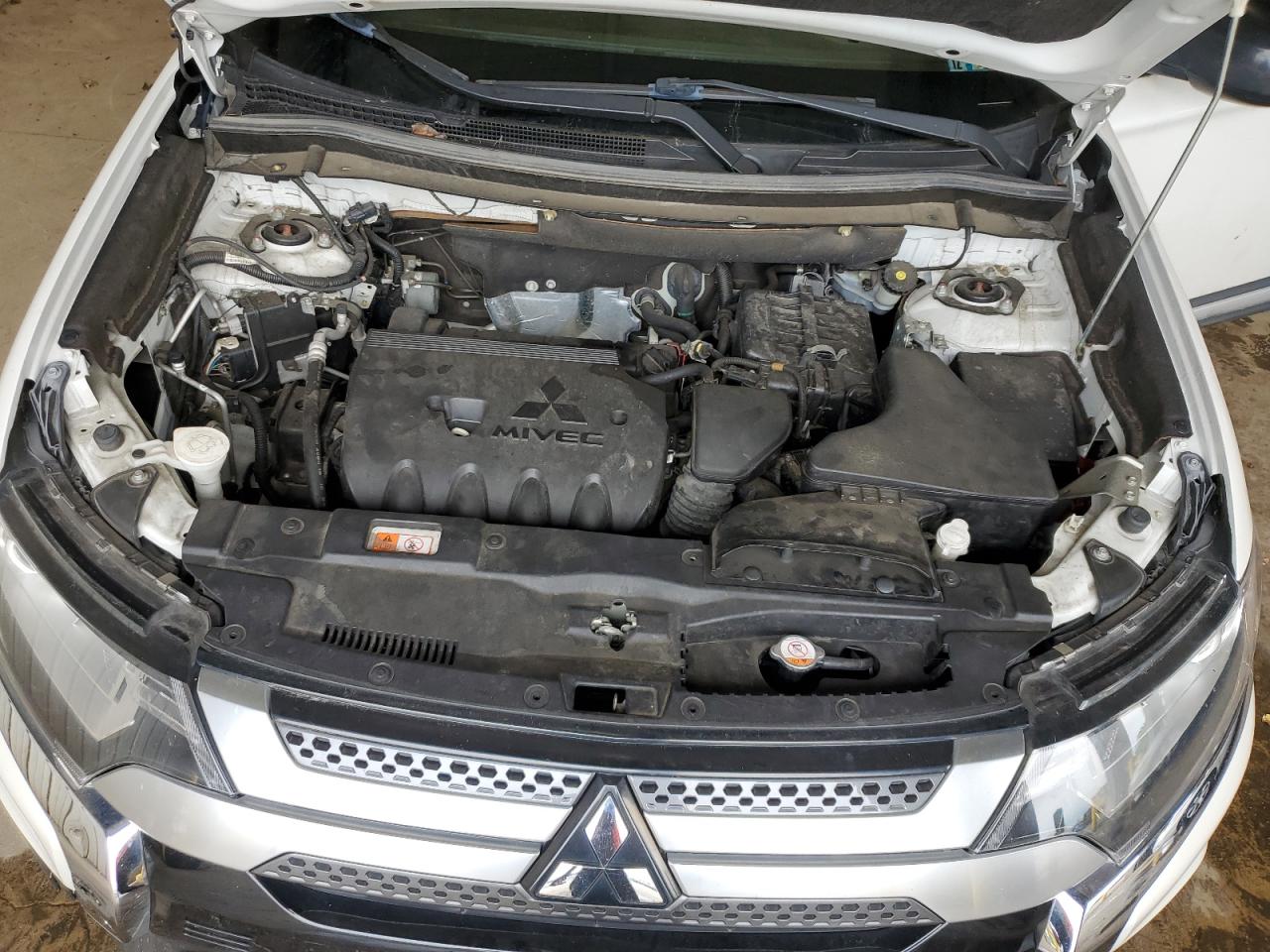 2020 Mitsubishi Outlander Es VIN: JA4AD2A35LZ003113 Lot: 62758165