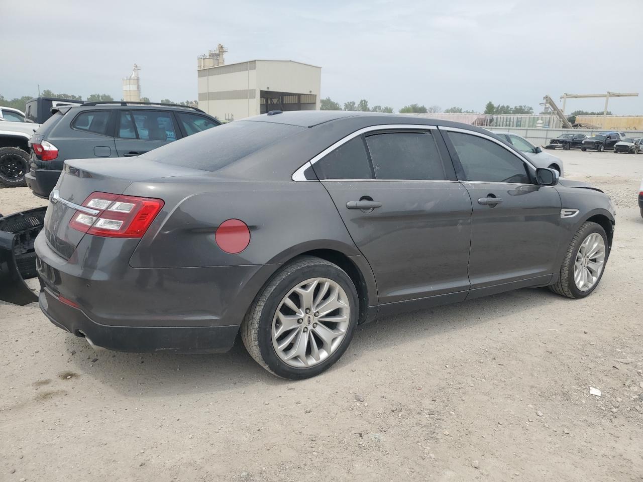 1FAHP2F84JG110426 FORD TAURUS 2018