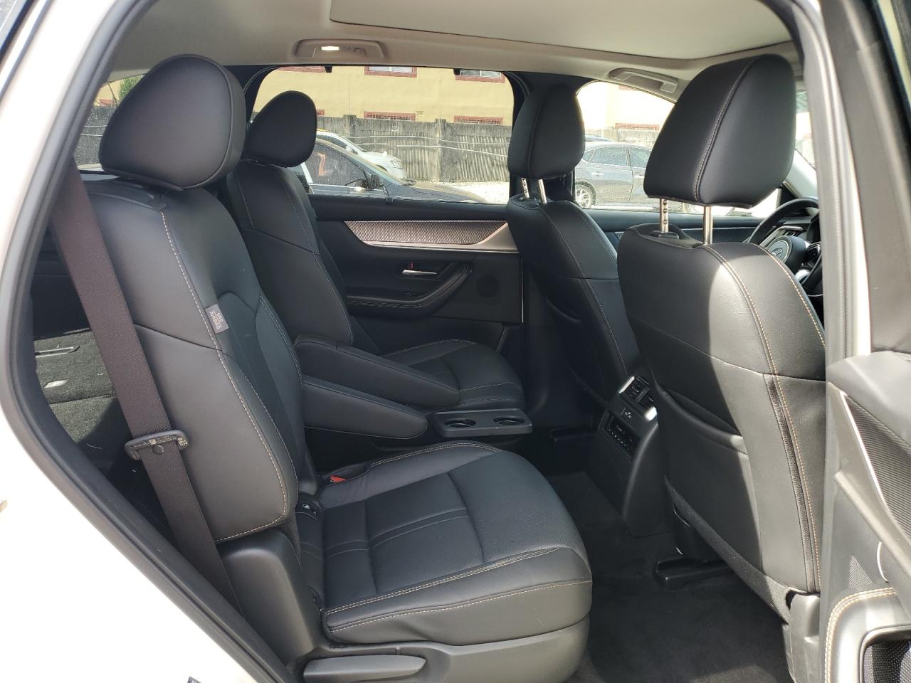 2024 Mazda Cx-90 Premium VIN: JM3KKDHD4R1181068 Lot: 60502735
