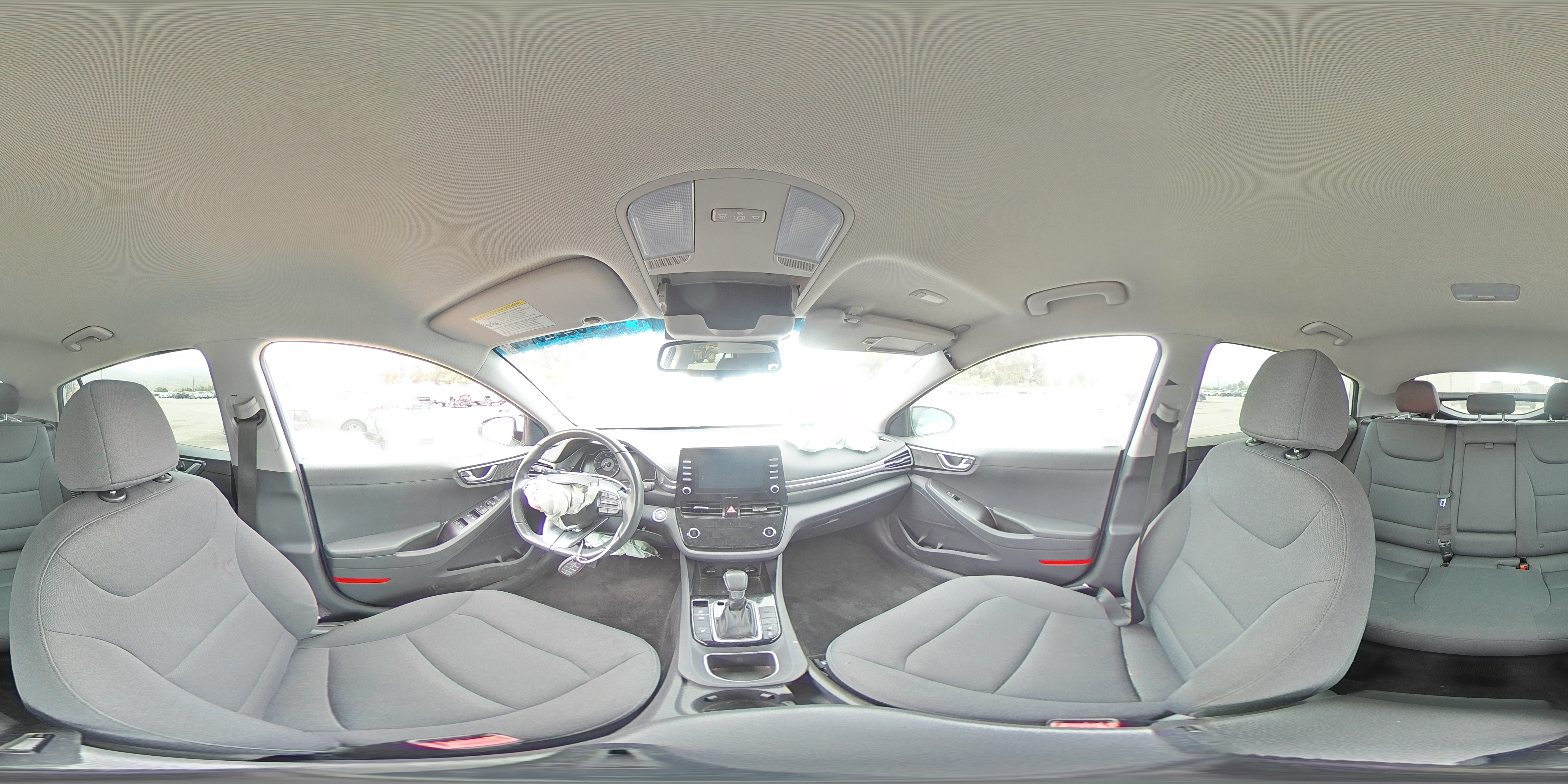2020 Hyundai Ioniq Se VIN: KMHC65LD4LU215008 Lot: 62239335