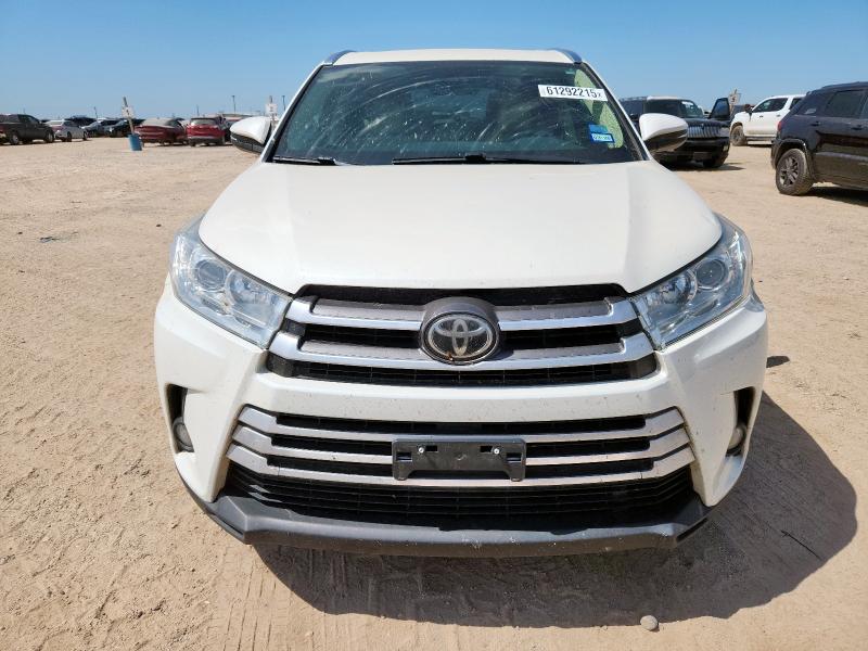  TOYOTA HIGHLANDER 2018 Белы