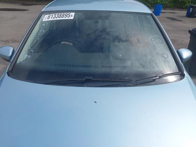 2010 VOLKSWAGEN POLO BLUEM