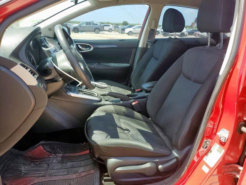 Седани NISSAN SENTRA 2016 Червоний