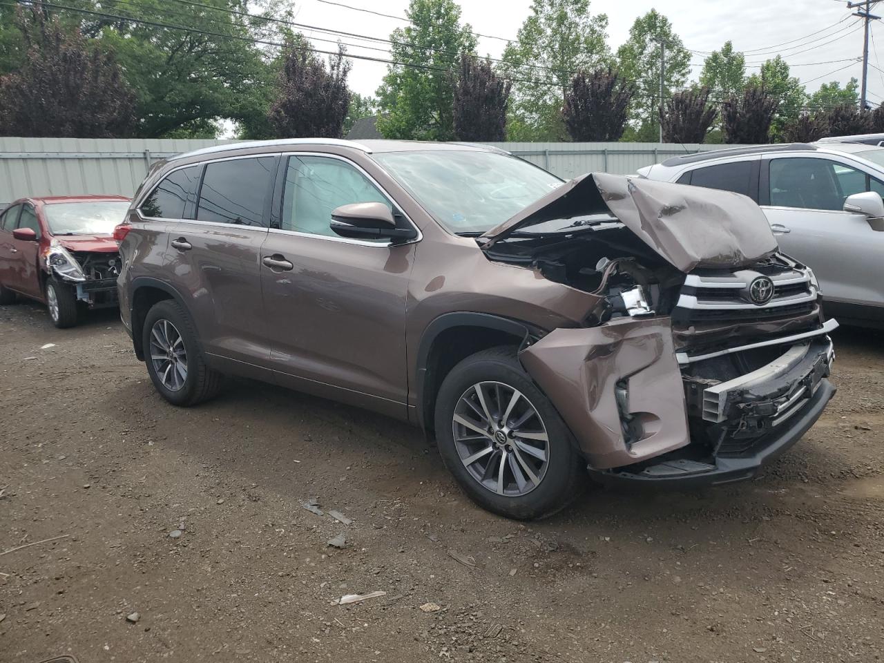 5TDJZRFH6HS398965 TOYOTA HIGHLANDER 2017