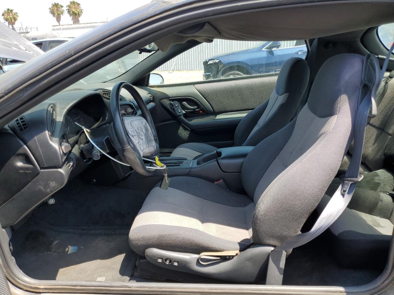 1993 Chevrolet Camaro VIN: 2G1FP22S8P2111297 Lot: 62613685