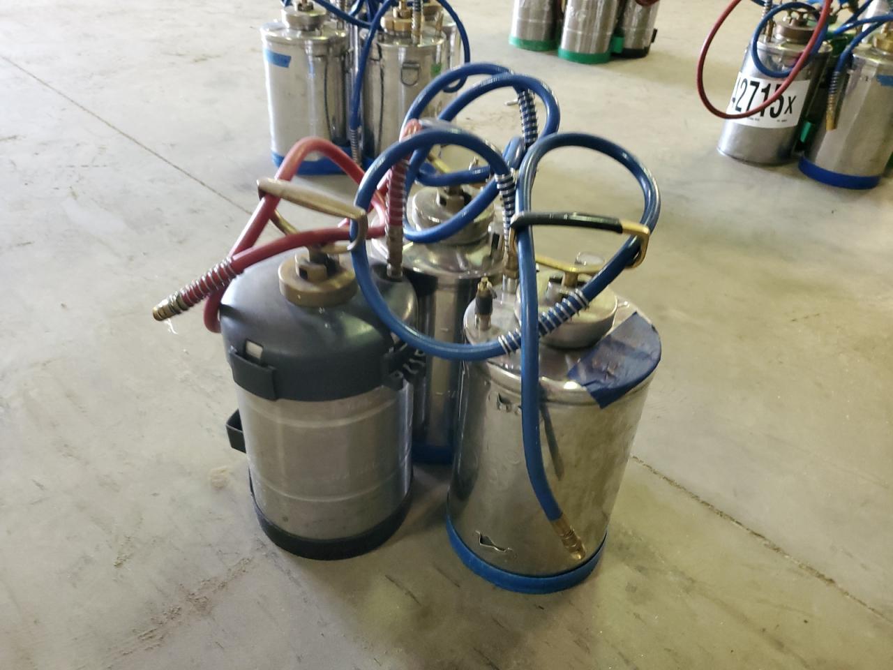 2023 Air-Flo Pump Spray VIN: 000006 Lot: 60043685