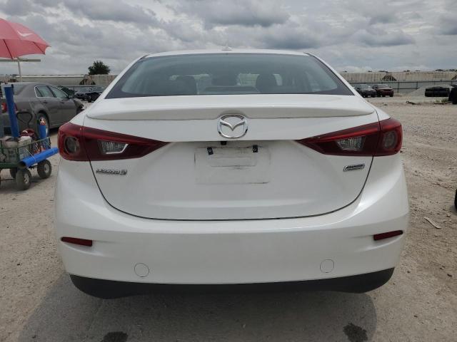  MAZDA 3 2018 Белы