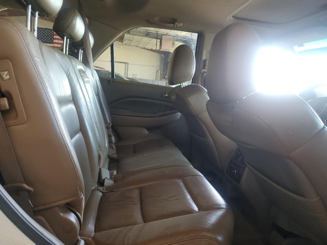 2005 Acura Mdx Touring VIN: 2HNYD18665H526183 Lot: 62551305