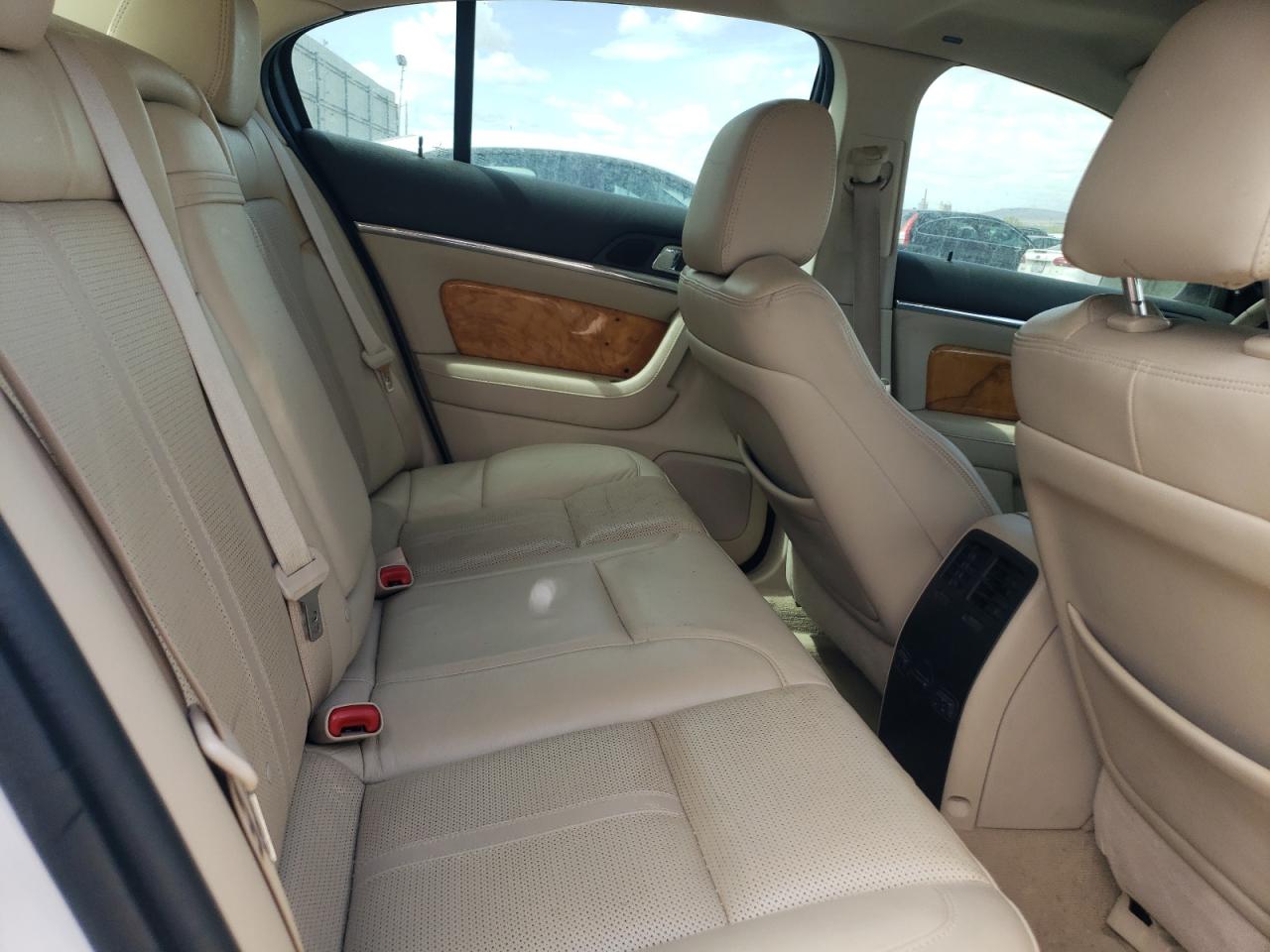 2011 Lincoln Mks VIN: 1LNHL9DR7BG605856 Lot: 60913355