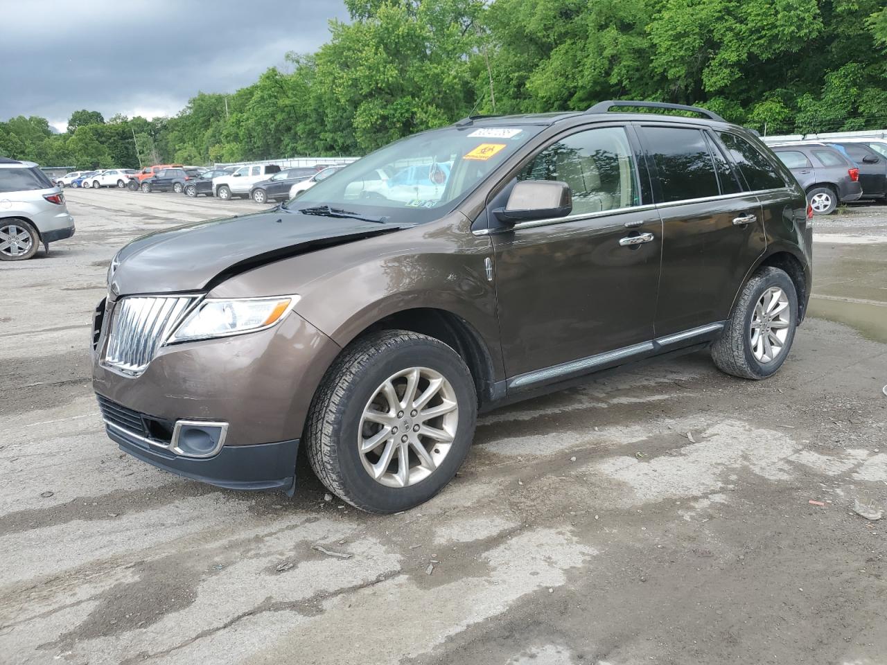 2011 Lincoln Mkx na sprzedaż w Ellwood City, PA - Front End