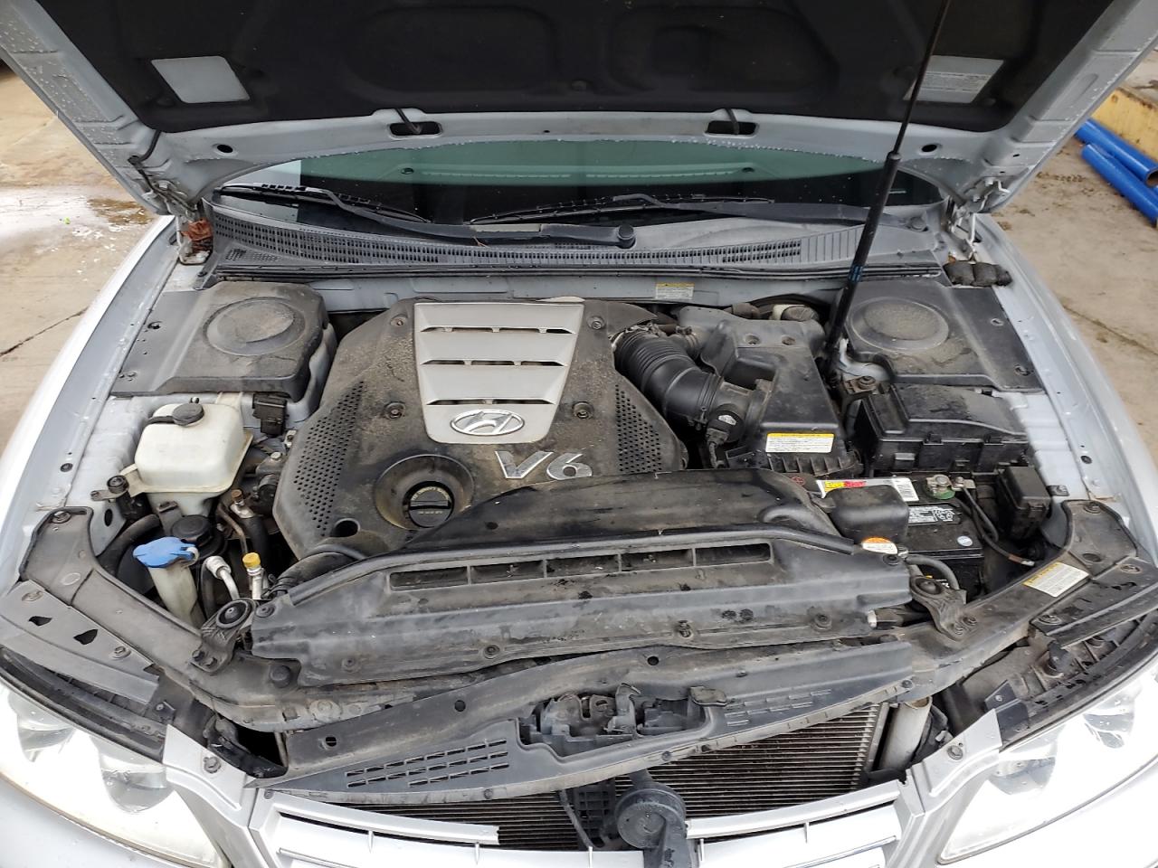 2007 Hyundai Azera Se VIN: KMHFC46FX7A241763 Lot: 61671315