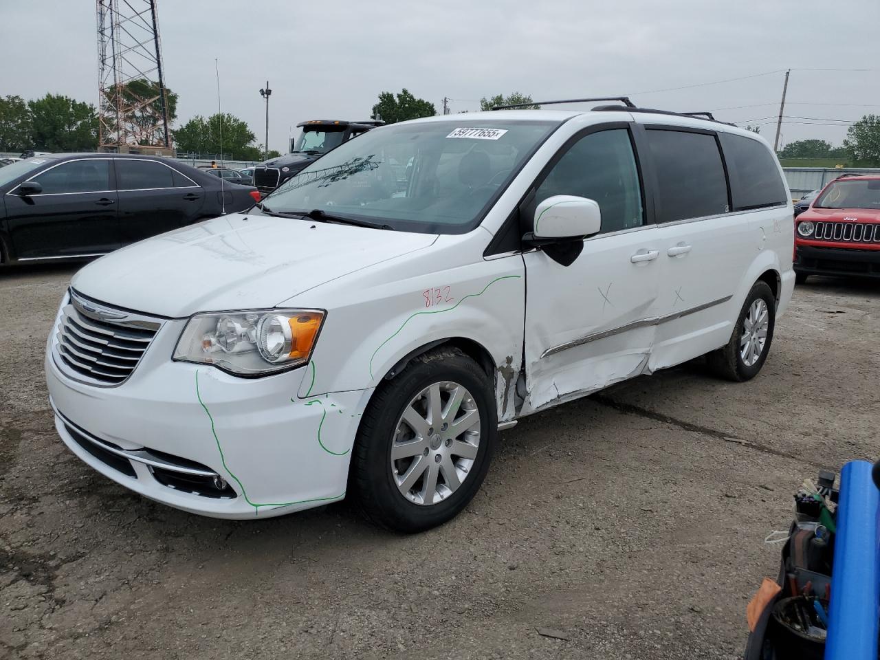 2016 Chrysler Town & Country Touring იყიდება Dyer-ში, IN - All Over
