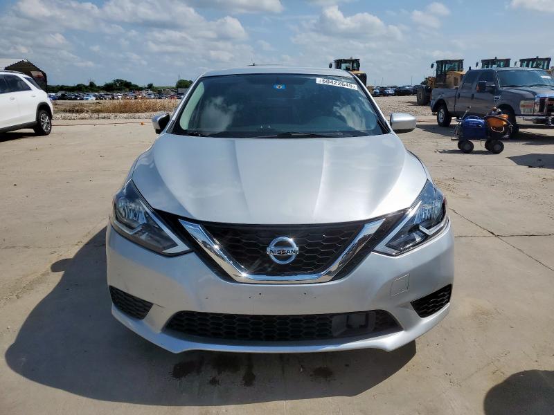  NISSAN SENTRA 2018 Серебристый