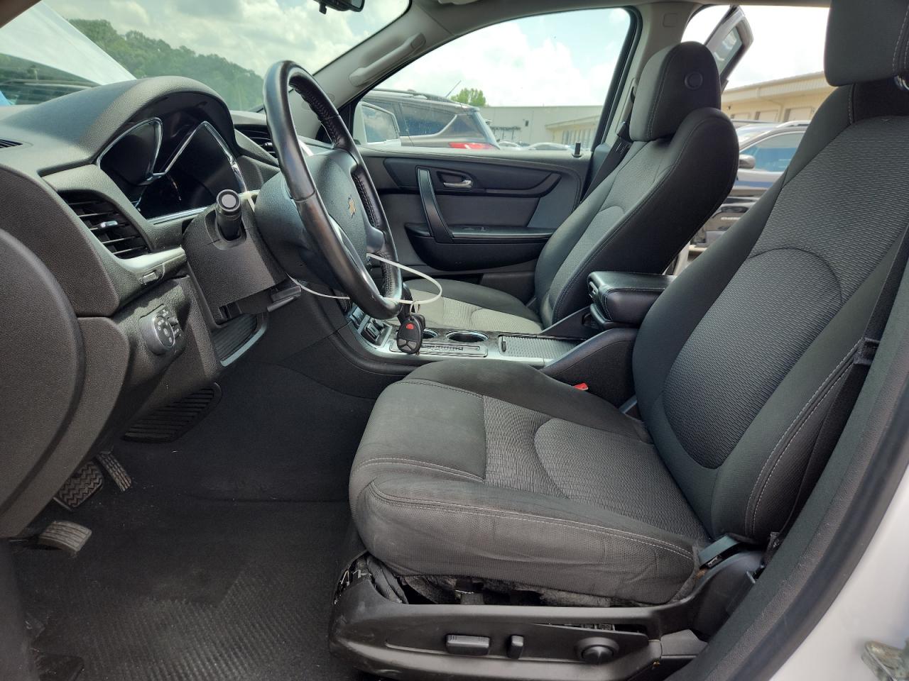 2016 Chevrolet Traverse Lt VIN: 1GNKRGKD4GJ240851 Lot: 62824275