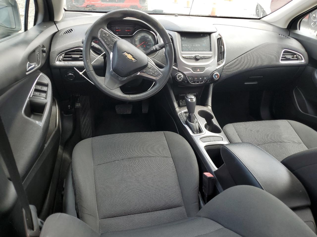 2018 Chevrolet Cruze Lt VIN: 1G1BE5SMXJ7182637 Lot: 60672605