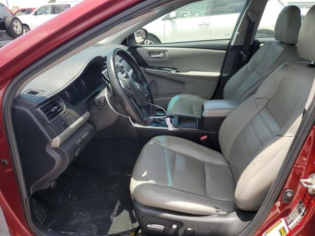 Седаны TOYOTA CAMRY 2015 Красный