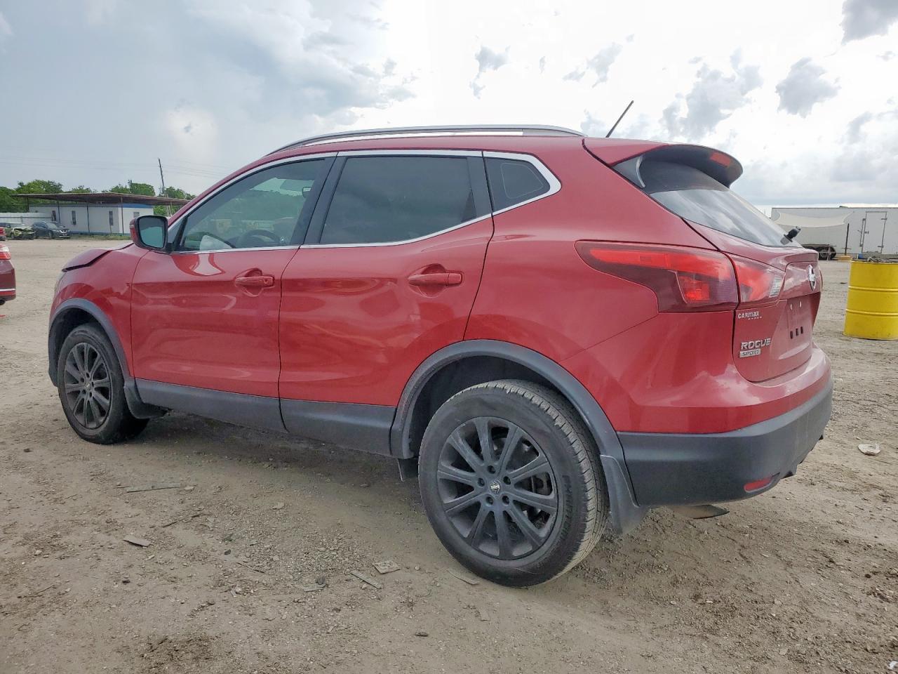 NISSAN ROGUE 2017 VIN JN1BJ1CP9HW017895 photo 2