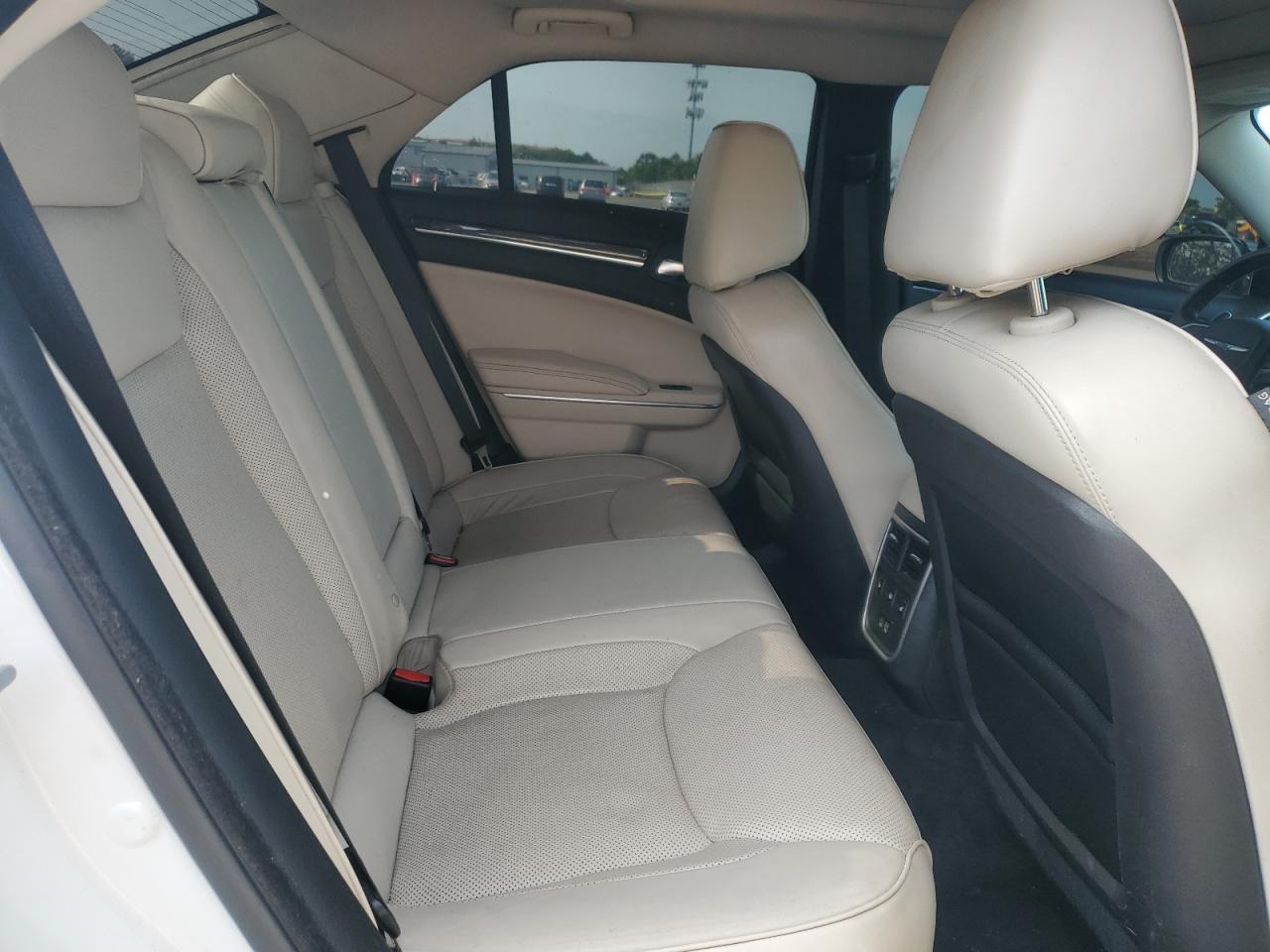 2015 Chrysler 300C VIN: 2C3CCAKG5FH736445 Lot: 62418855