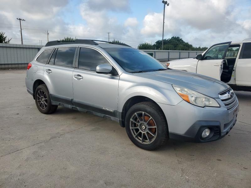  SUBARU LEGACY 2013 Srebrny