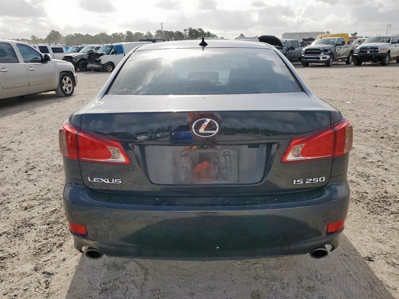 2011 Lexus Is 250 VIN: JTHBF5C24B5131826 Lot: 61598845