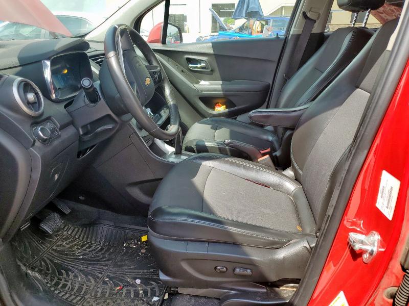 Parquets CHEVROLET TRAX 2016 Czerwony