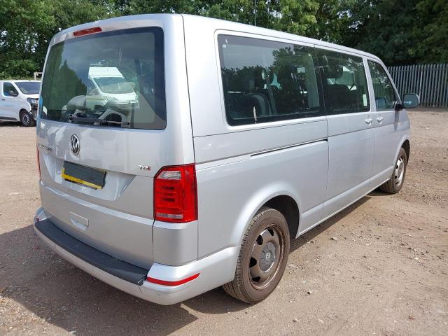 2017 VOLKSWAGEN TRANSPORTE