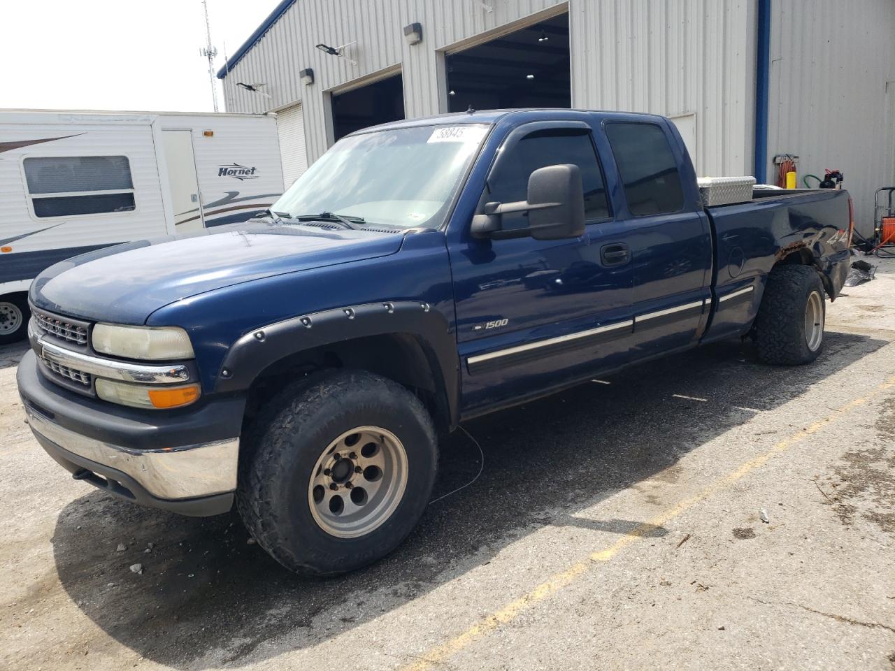 2002 Chevrolet Silverado K1500 for Sale in Rogersville, MO - Rear End