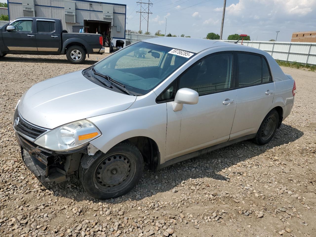 2011 Nissan Versa S იყიდება Bismarck-ში, ND - Front End