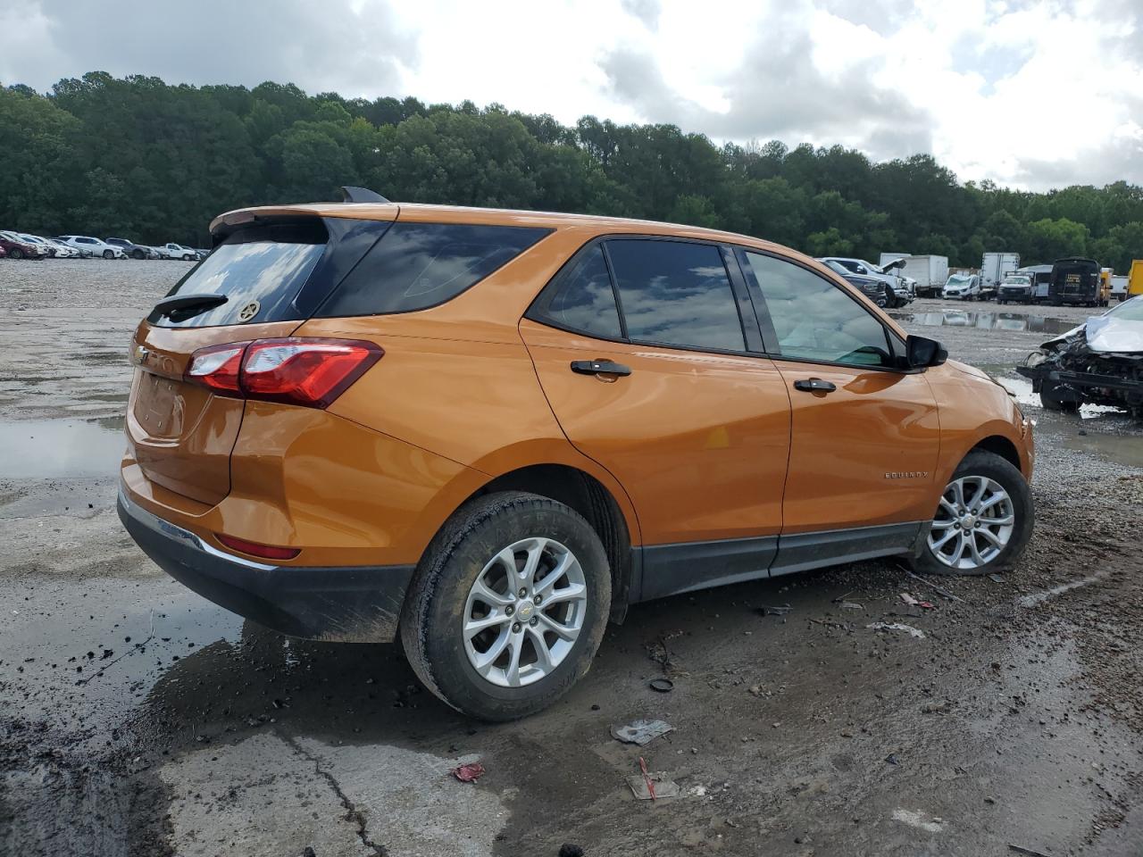 2GNAXHEV3J6125612 CHEVROLET EQUINOX 2018