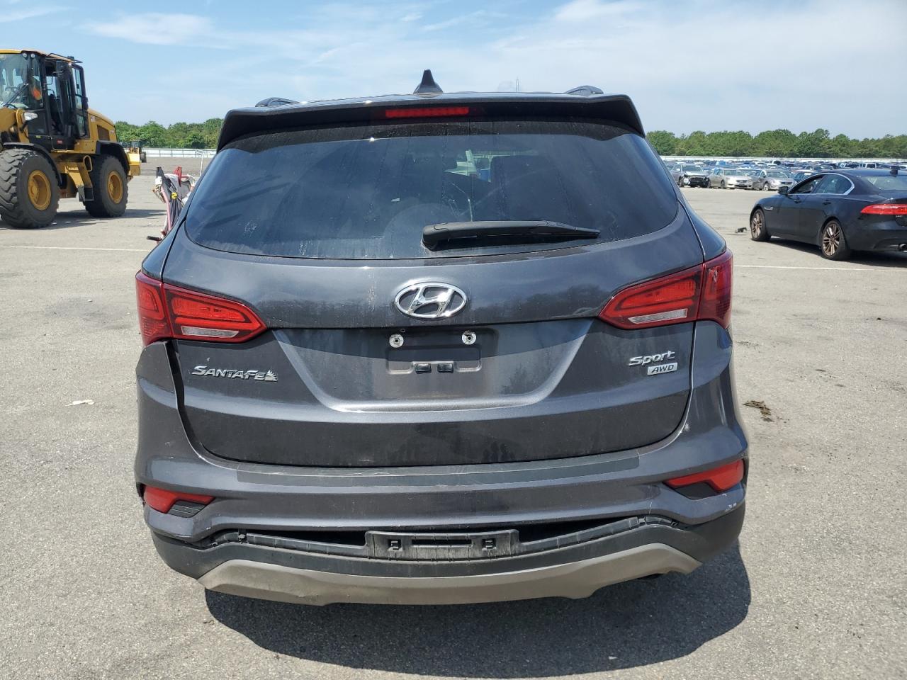 2017 Hyundai Santa Fe Sport VIN: 5XYZUDLB8HG440697 Lot: 62336595