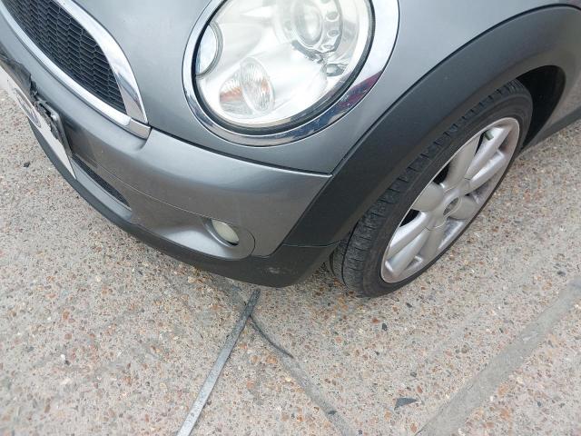 2009 MINI COOPER S