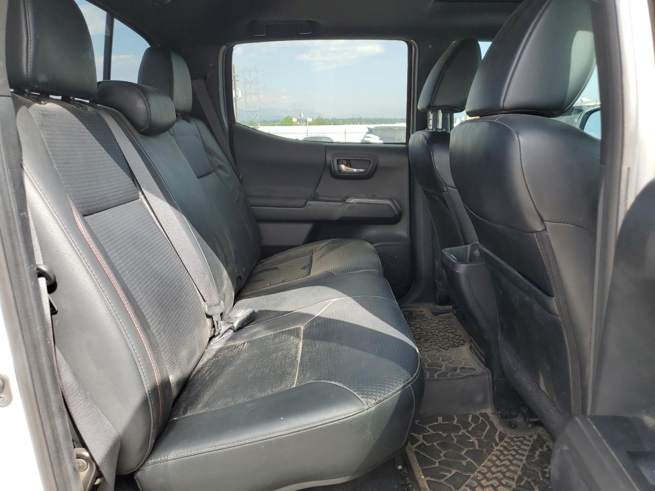 5TFCZ5AN7LX231905 TOYOTA TACOMA 2020