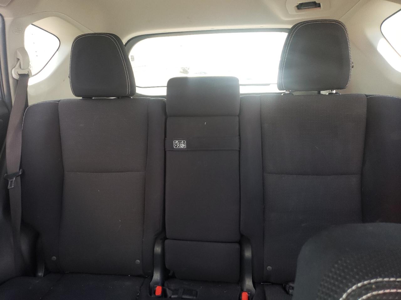 JTMRJREV2GD032657 TOYOTA RAV4 2016